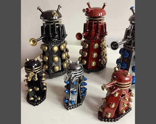 Dalek 200 mm and 150 mm