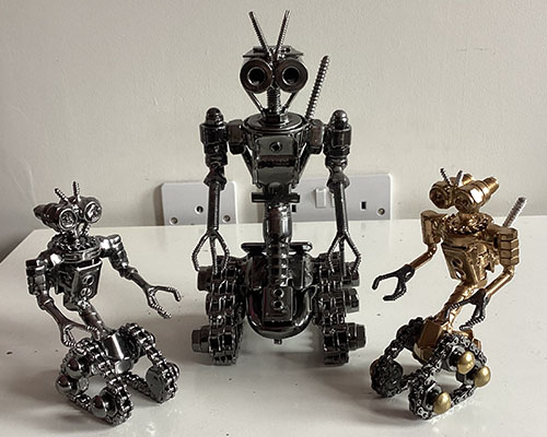 Johnny 5 200 mm and 150 mm