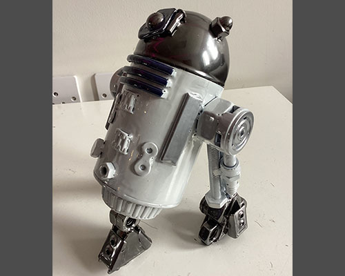 R2D2 200 mm