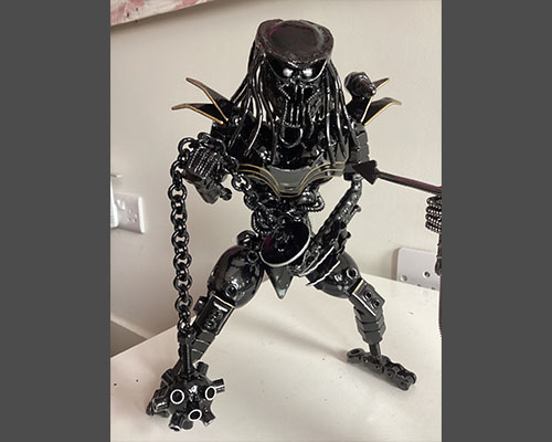 Predator with mace 300 mm