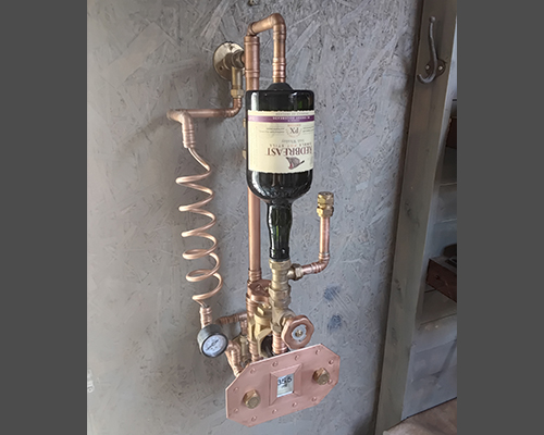 Wall mounted optic measure spirit dispenser base